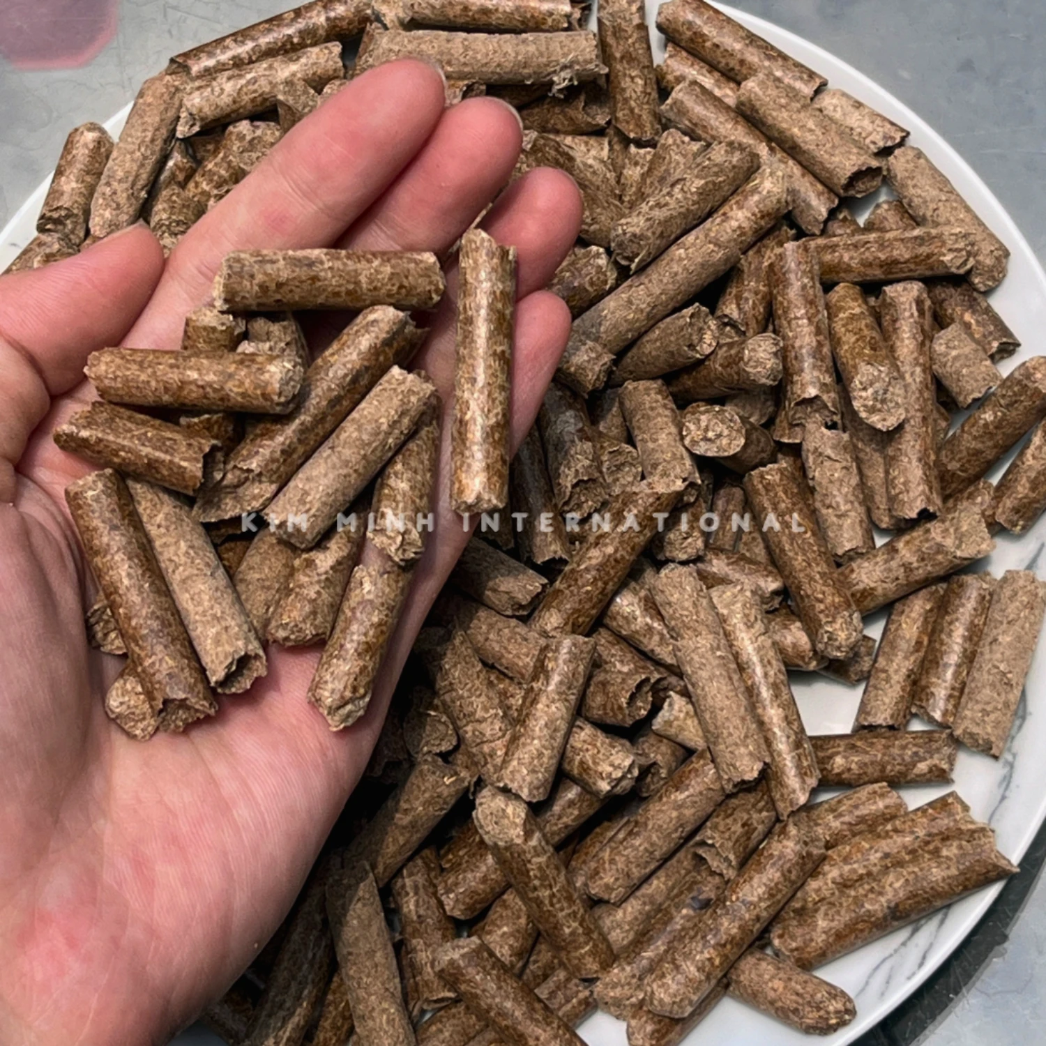 4 tapioca residue pellet kim minh agrowaste 02